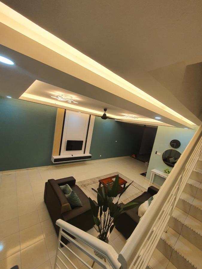 Homestay Layang มาไซ ภายนอก รูปภาพ
