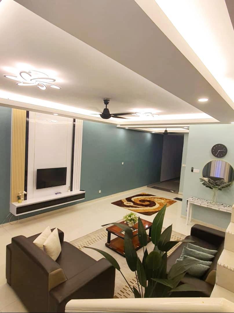 Homestay Layang มาไซ ภายนอก รูปภาพ